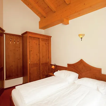 Chalet In Near Lift *